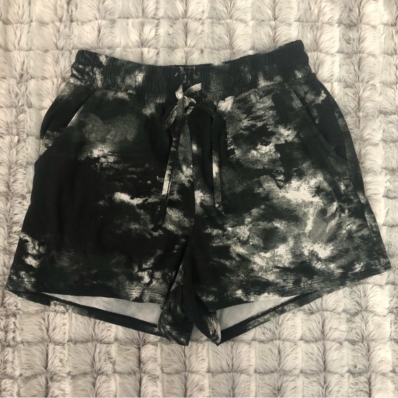 No Boundaries Tie Dye Matching Short Set - Picture 3 of 4